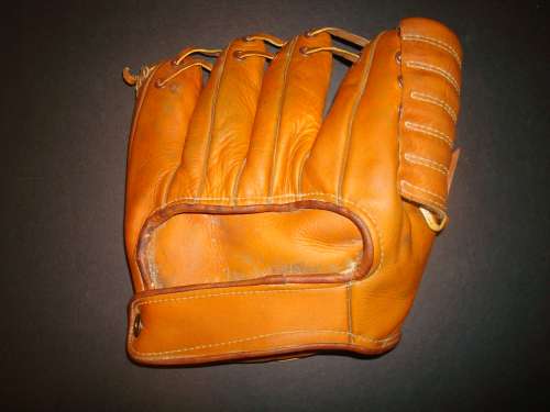 Pinky Higgins Nokona G47 Back 3